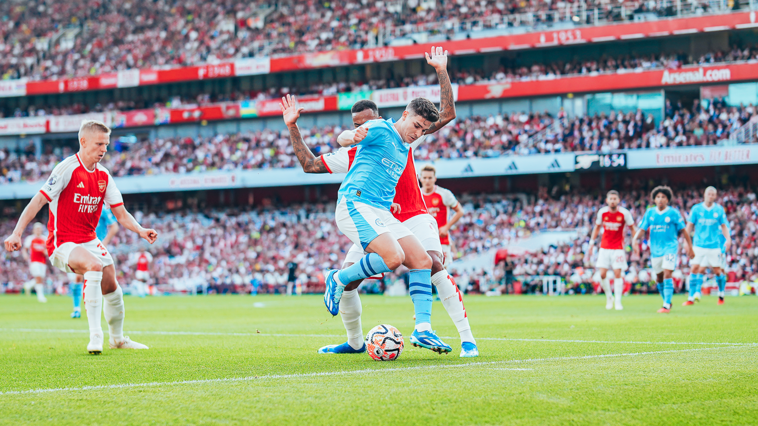 Deflected strike sees City suffer late defeat at Gunners