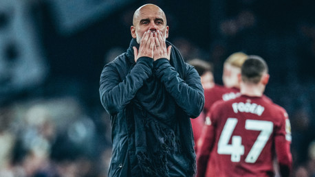 ONE KISS: Pep to the fans!