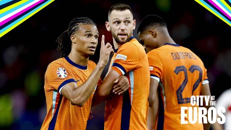 Ake et les Pays-Bas dans le dernier carré de l'Euro