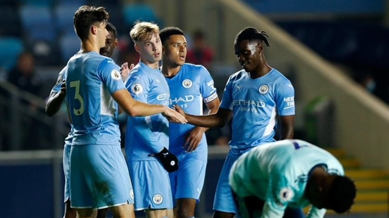 Palmer hat-trick inspires EDS to dominant Leicester win
