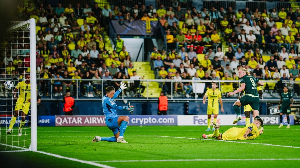 HIM AGAIN : Erling Haaland!