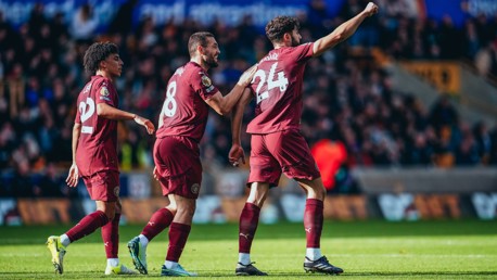 Como posso assistir Brighton x City na TV?