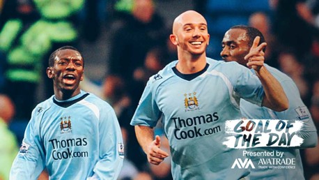 Goal of the Day: Stephen Ireland v Arsenal