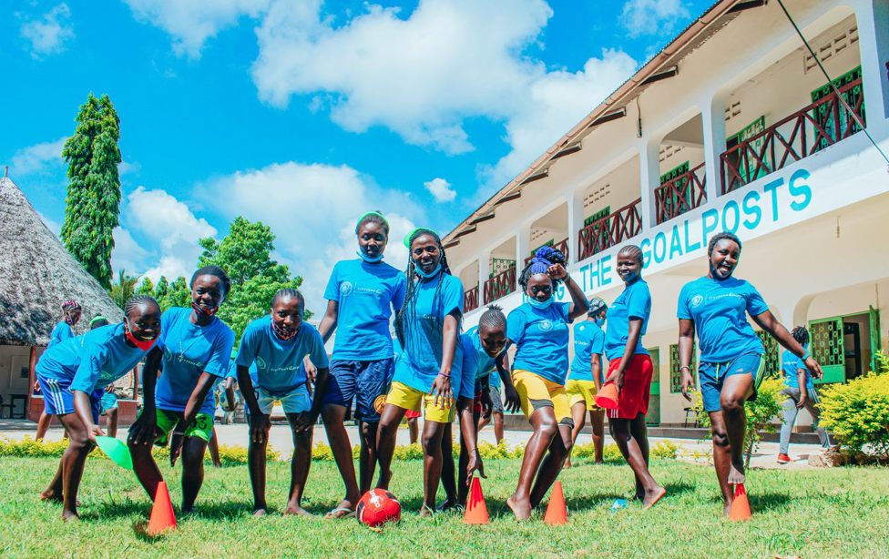 Young Leaders in Kilifi, Kenya integrate HIV education into weekly football sessions to help create a safe and supportive space for young women to discuss sensitive issues.
