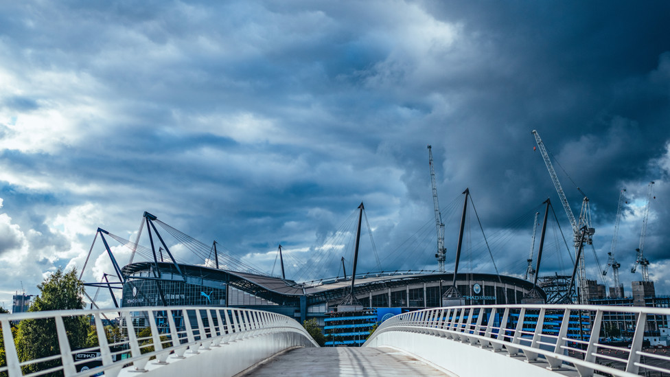UP FOR THE CUP : Back at the Etihad in the Carabao Cup!