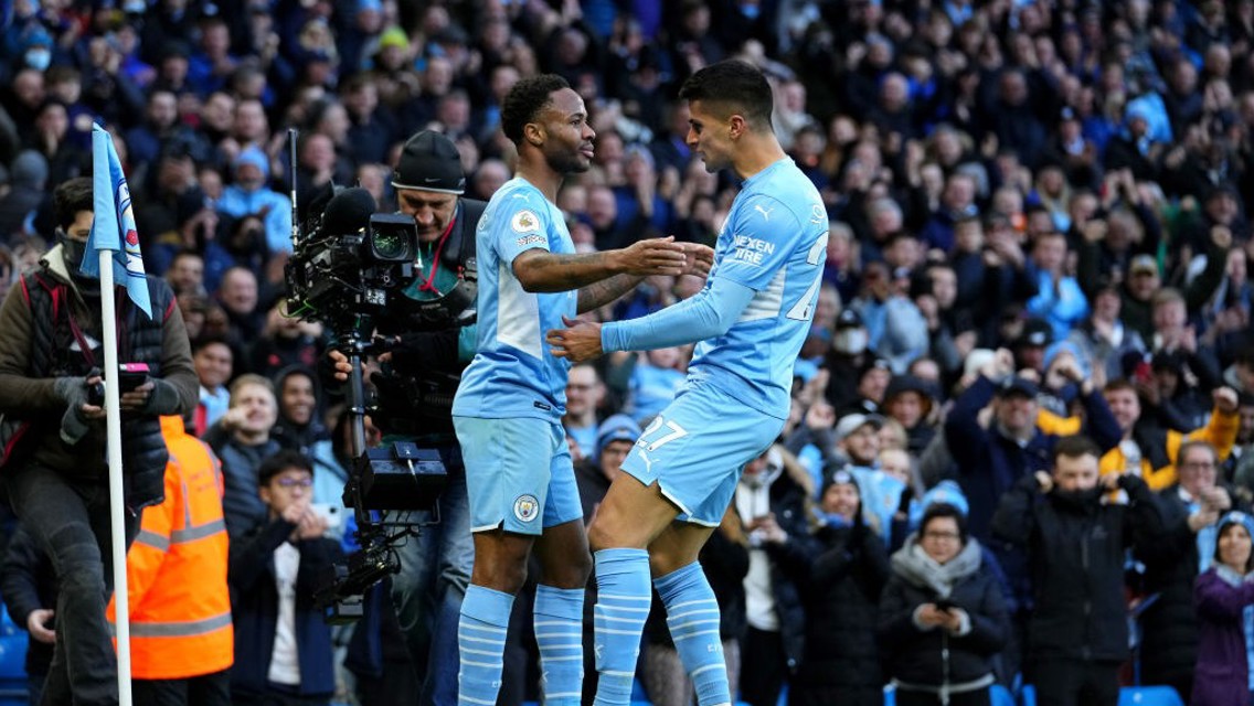 João Cancelo y Raheem Sterling, nominados a Jugador Mes en la Premier League 