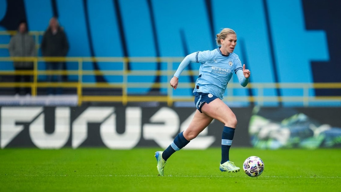 Knaak: I want to compete with the top players