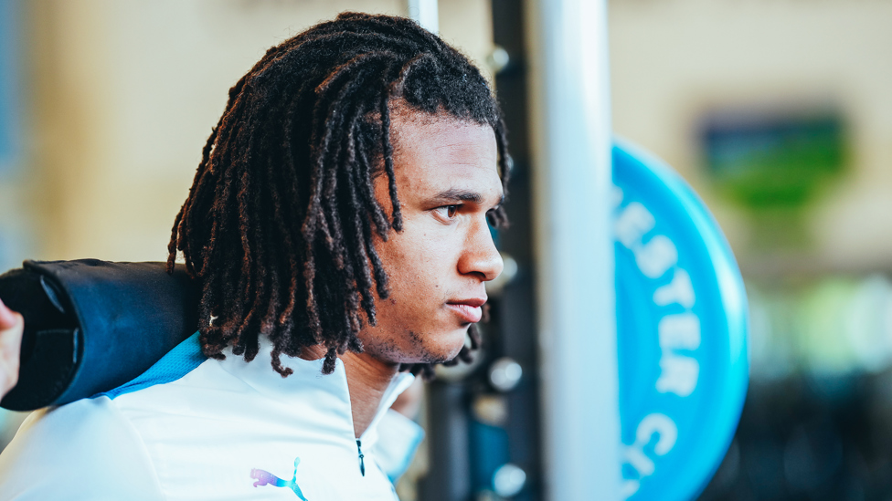 WEIGHT ON THE SHOULDERS : Nathan Ake prepares for the next set