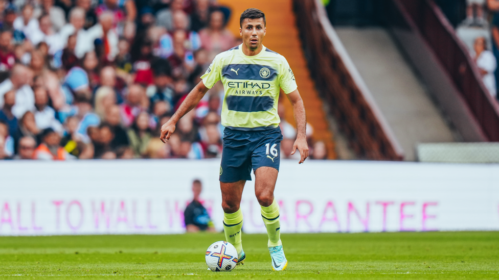 ROLLS ROYCE RODRI : Bossing midfield.