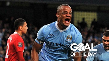 Goal of the Day: Kompany v United 2012