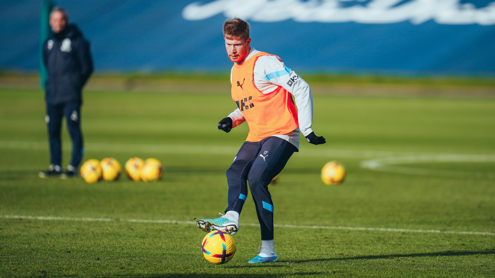 JAGONYA UMPAN : Kevin De Bruyne