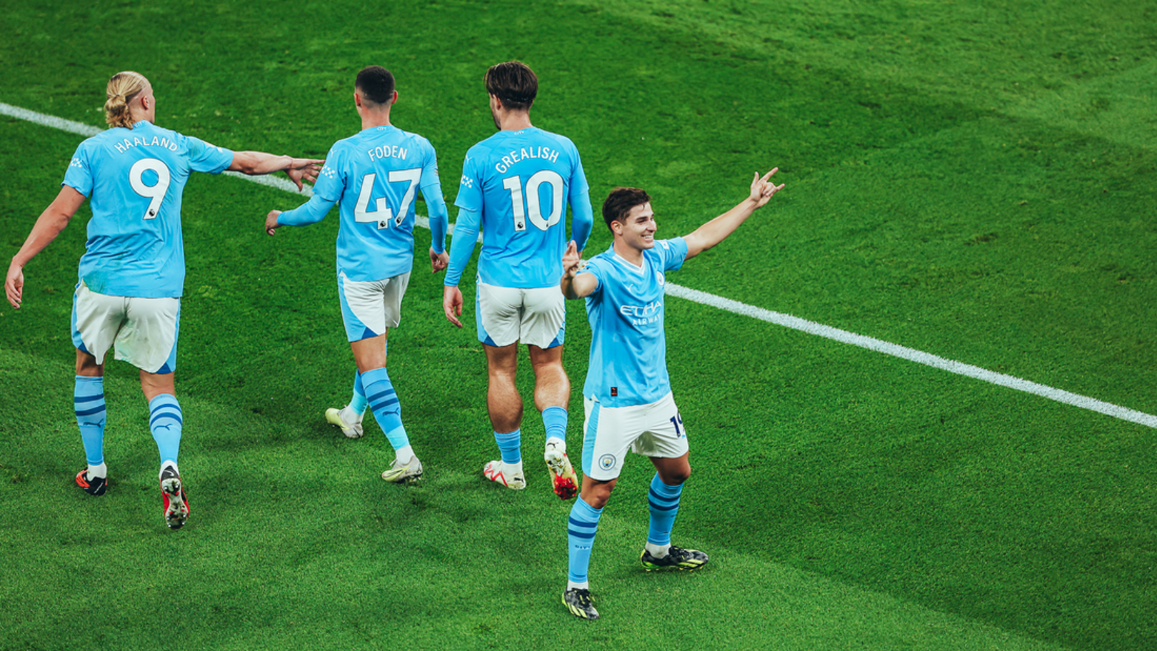 Manchester City 1-0 Newcastle United – Julian Alvarez strikes to