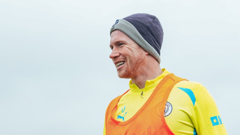 KING KEV  : Kevin De Bruyne is all smiles.