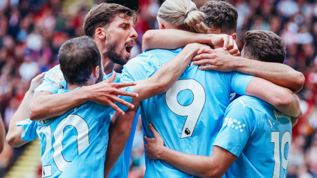 City x Fulham: para disparar na liderança 