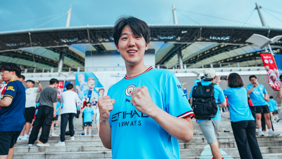 HOME FROM HOME : A City fan in Seoul