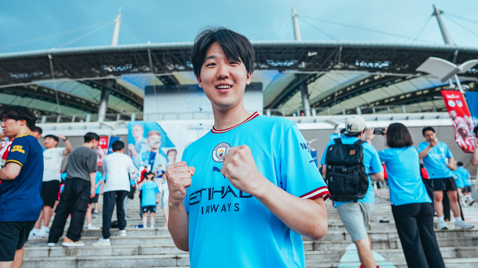 HOME FROM HOME : A City fan in Seoul