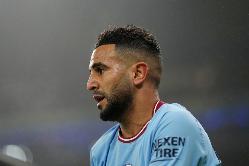 ARTILHEIRO  : Mahrez marcou quatro gols em seus últimos quatro jogos na Copa da Liga. 