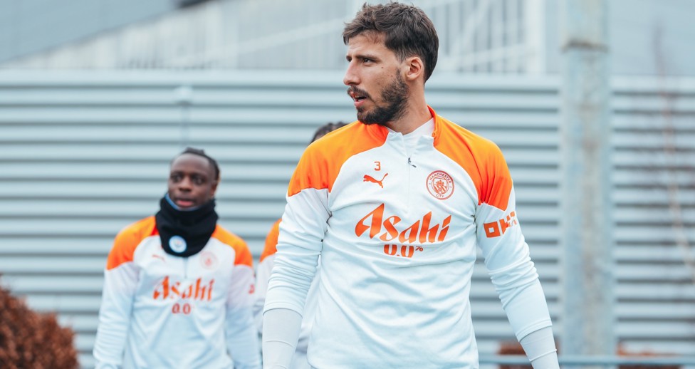 RELIABLE RUBEN  : Ruben Dias leads the way as the players make their way out for training