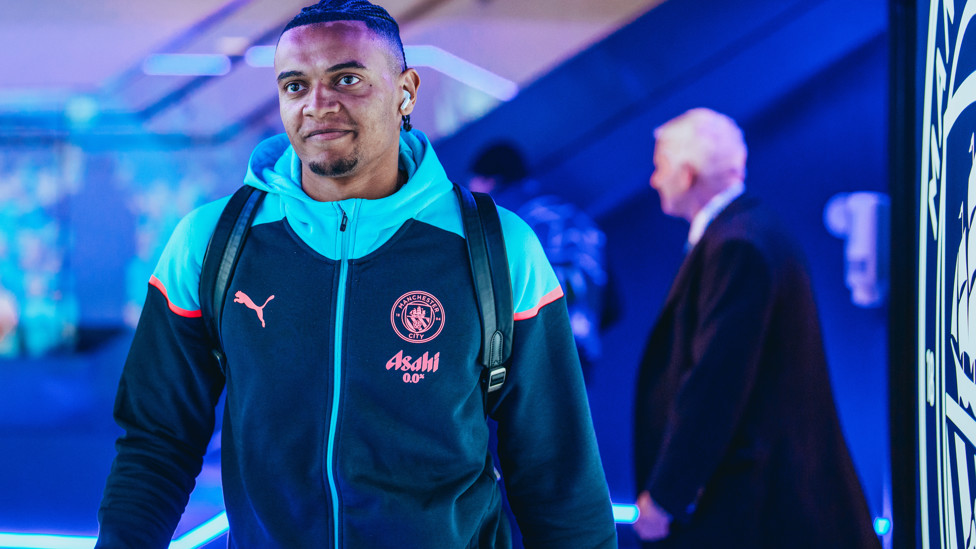 AKANJI ARRIVES : Into the Etihad Stadium.