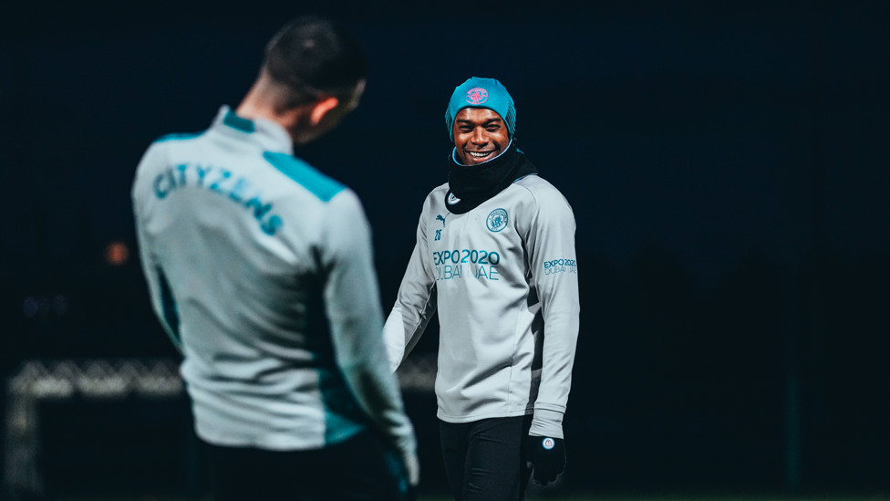 HIGH SPIRITS : Fernandinho cracks a smile