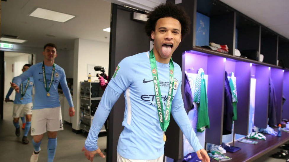 WEMBLEY: Leroy merayakan gelar Piala Carabao 2018 kami