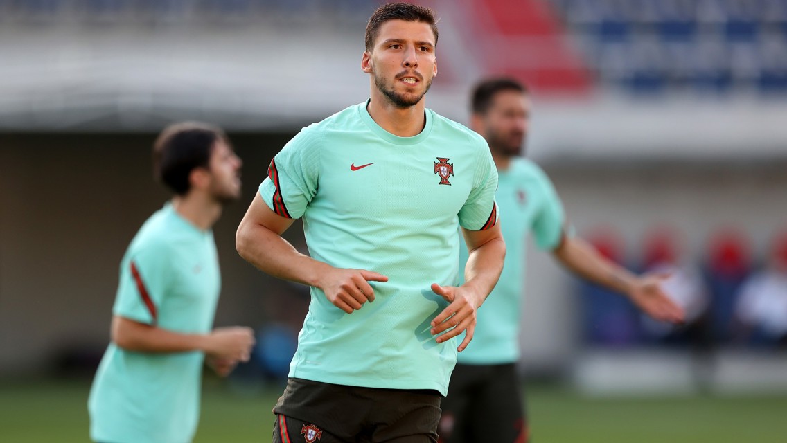 ثلاثي السيتي ضمن قائمة البرتغال لكأس العالم