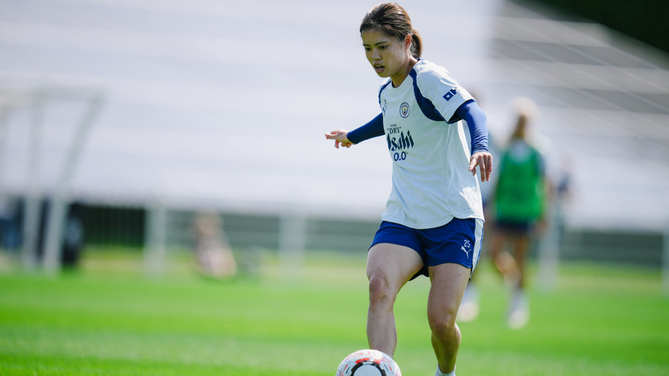 MIDFIELD MAESTRO  : Yui Hasegawa dictating the tempo.