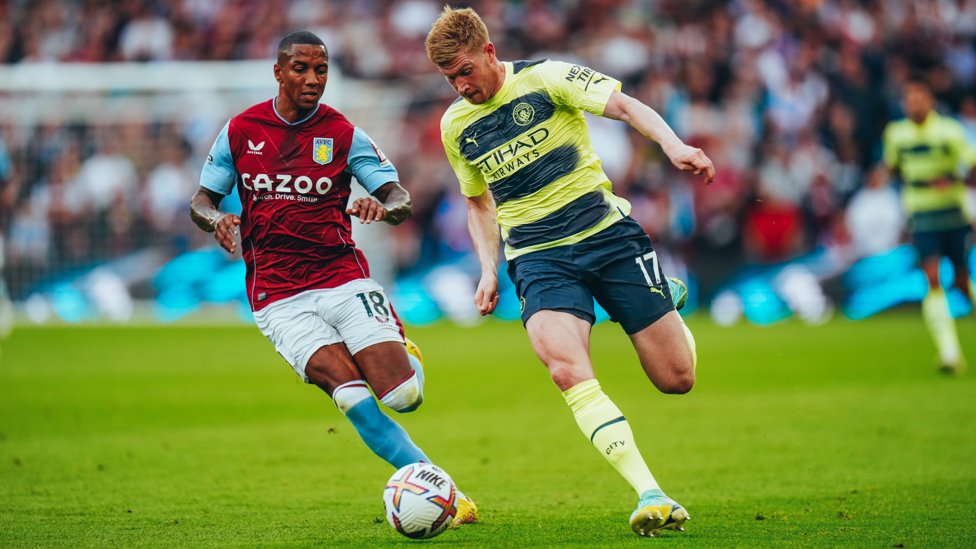 ON THE MARCH : KDB charges forward in search of an opening goal.
