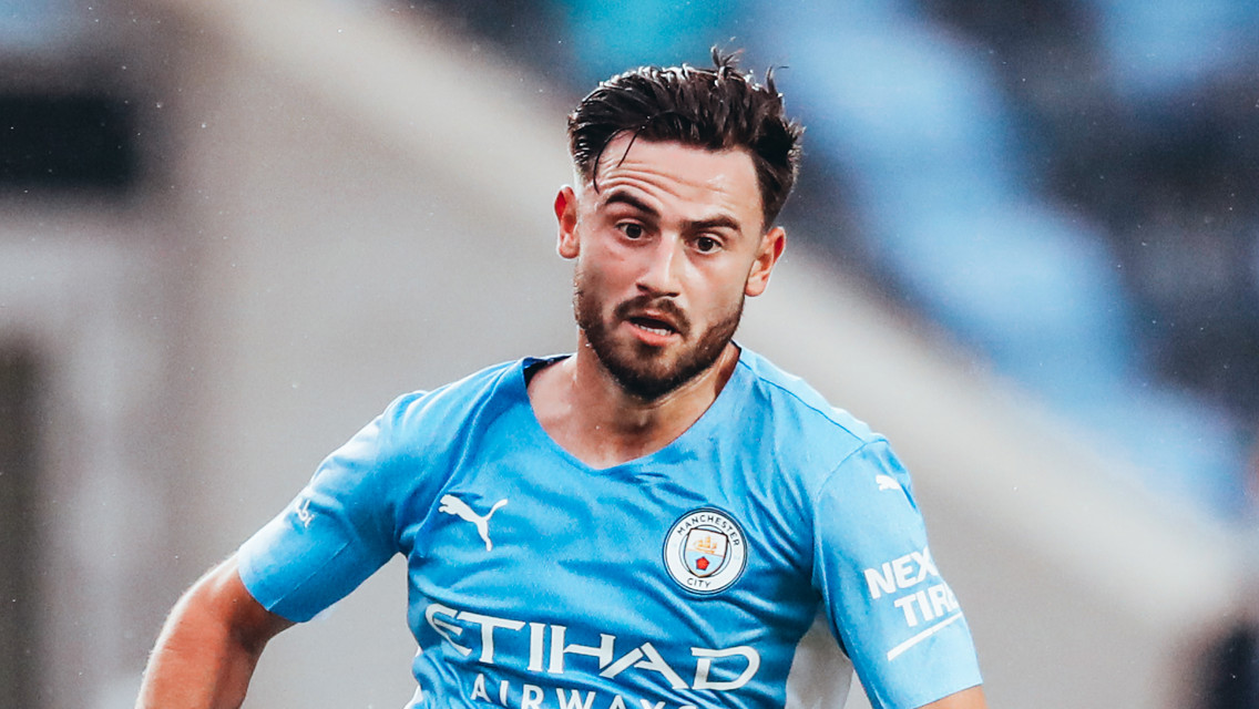 Patrick Roberts completes Sunderland move