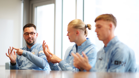 CITC teach Manchester City players sign language