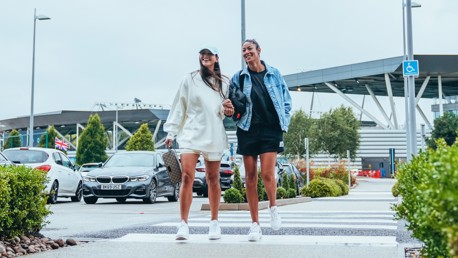 Assista: Jogadoras do City se reapresentam