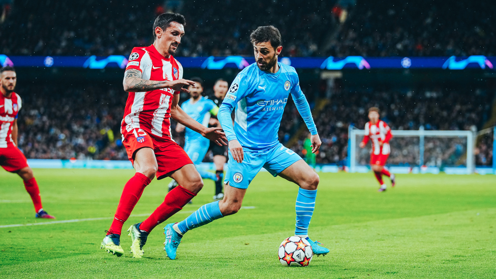 INTO THE THICK OF IT : Straight to work as Bernardo gets stuck into tonight's opposition. 