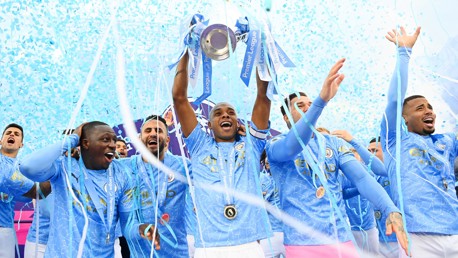 City to start Premier League title defence away to Spurs