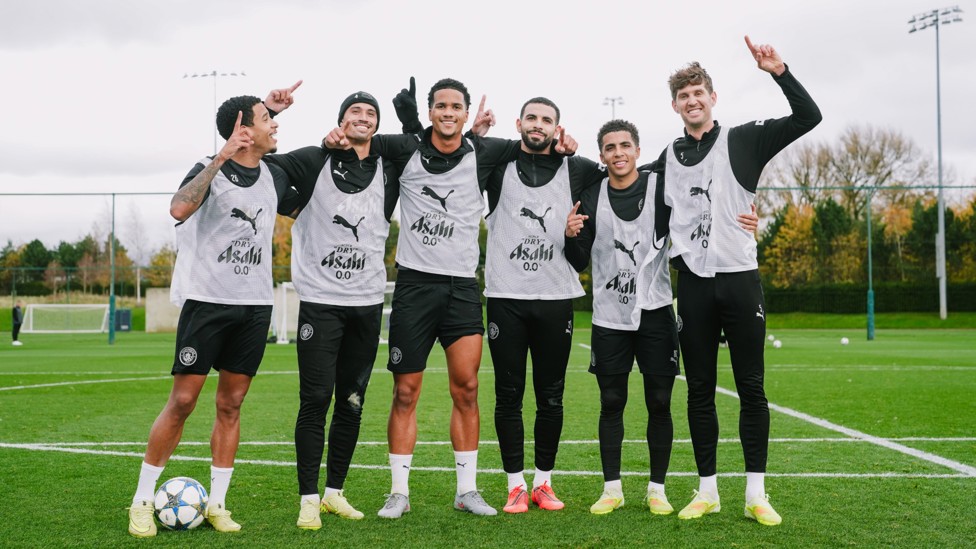 WINNERS : Monday's triumphant team! 