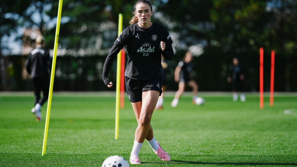 MIDFIELD MAESTRO : Grace Clinton sharpens up