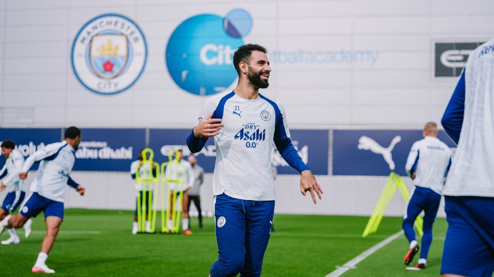 READY TO GO  : Rayan Aït-Nouri at the Etihad Campus