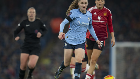 Paul Dickov and Karen Bardsley set for United Matchday Live 