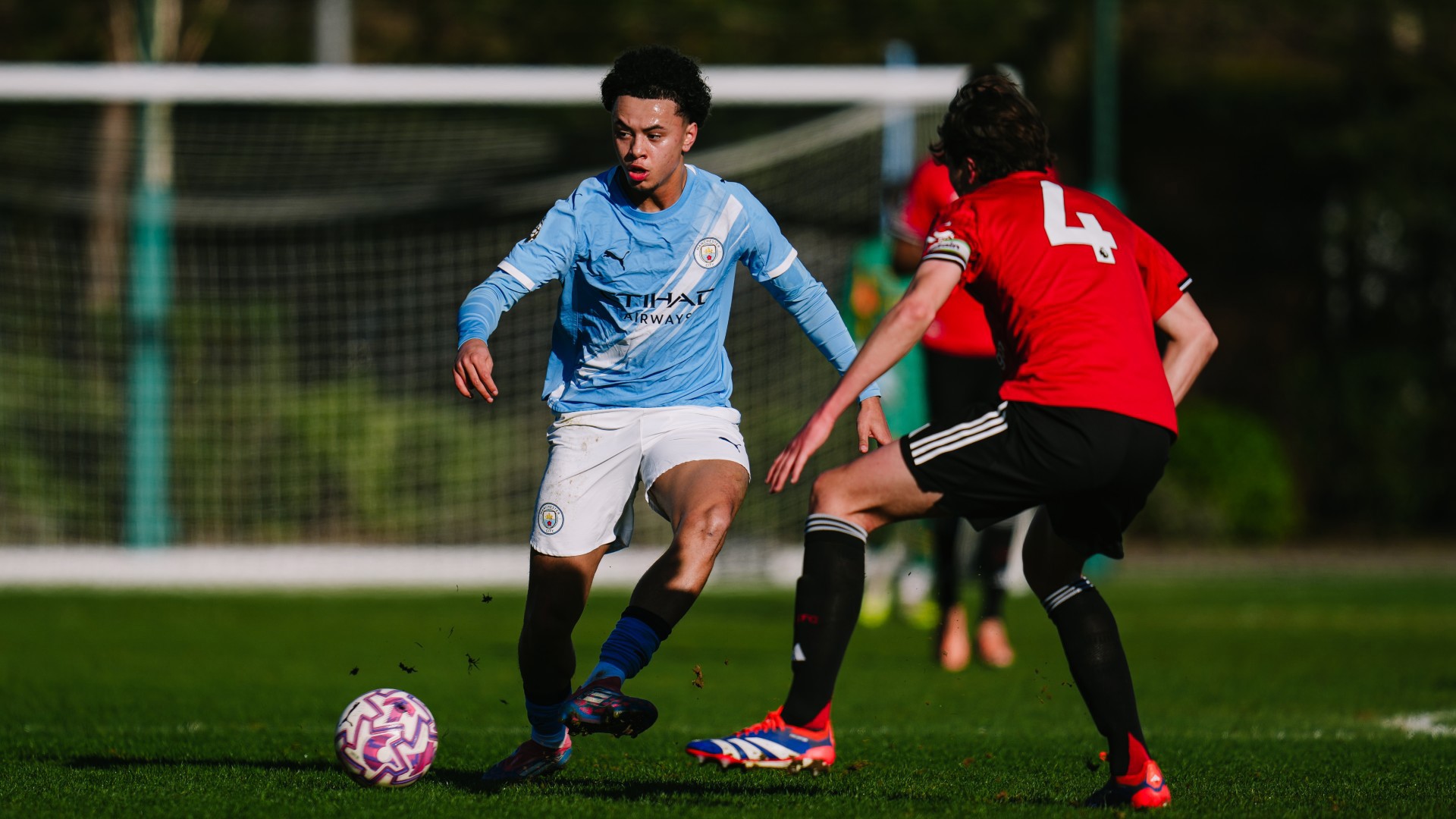 RED V BLUE : Dante Headley looks to help City go forward.