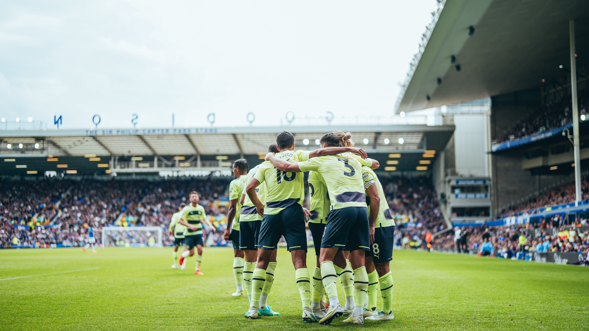 Манчестер Сити Брентфорд. Brentford - Manchester City.