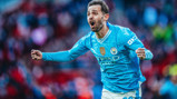 SUPER SILVA: What a goal!