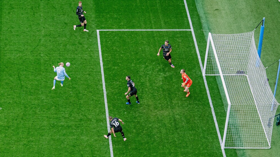 HAALAND HEADER : Rising high to head us ahead!