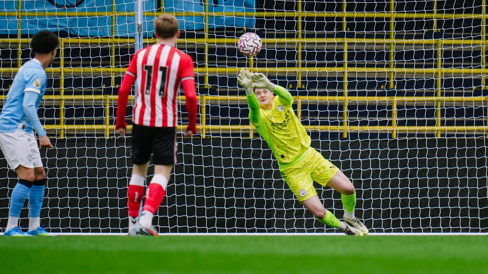 SHOT STOPPER : A huge performance by Ben Vickery. 
