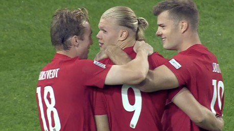 International round-up: Haaland, Akanji on target 