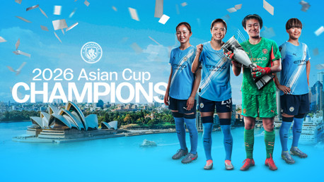 Manchester City women's team celebrating their victory as 2026 Asian Cup champions in Sydney, featuring players holding a trophy, Manchester City logo, and Sydney Opera House in the background.