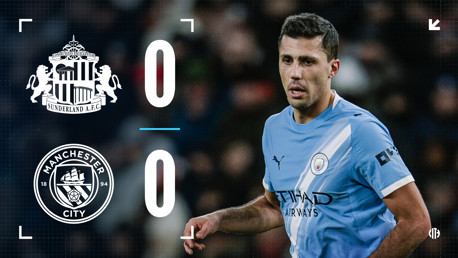 Image displaying Sunderland A.F.C. and Manchester City logos with a score of 0-0, and a blurred player in a Manchester City jersey.