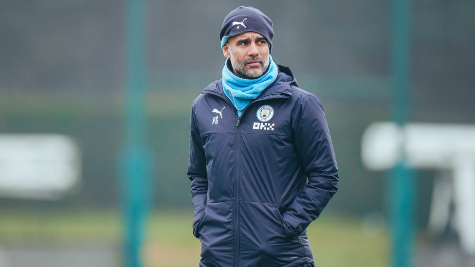 BOS: Pep Guardiola memantau latihan