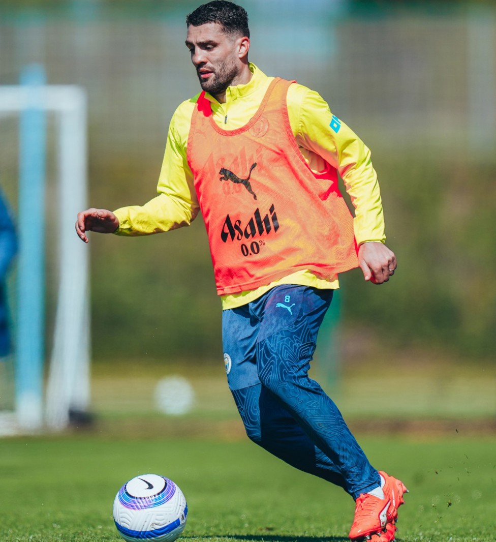 SPECIAL K: Mateo Kovacic weighs up the options.