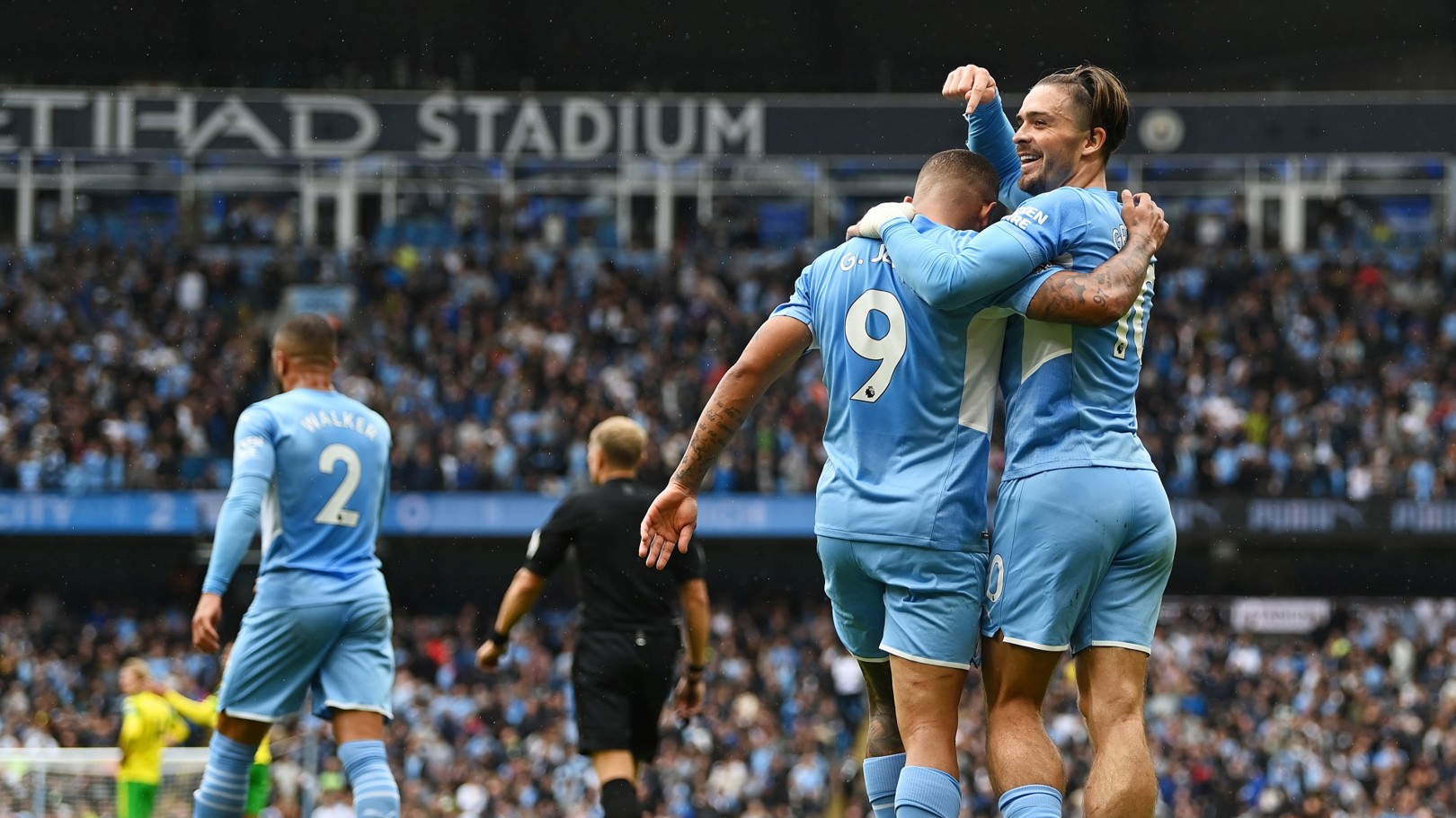 Man city vs arsenal live streaming