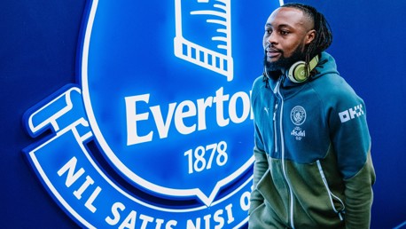 City make eight changes for Everton clash