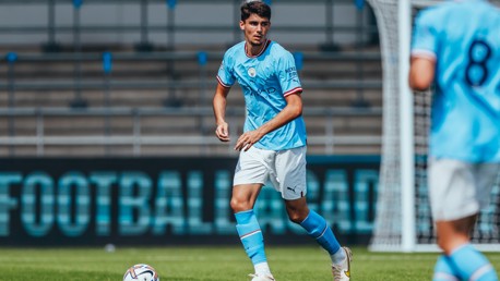 Burns joins Reading on loan